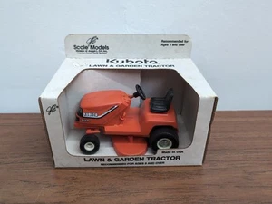 1/16 Scale Models Kubota T1400 Lawn And Garden Tractor - Picture 1 of 3