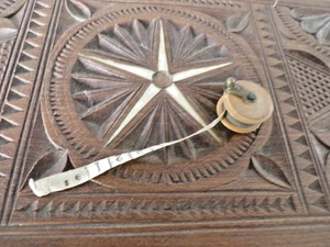 Ancien mètre de couture - Foto 1 di 2
