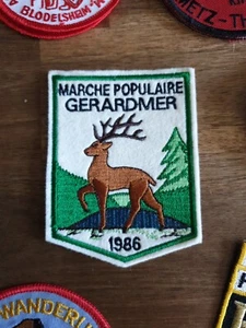 écusson patch brodé MARCHE POPULAIRE GERARDMER 1986 Vintage - Bild 1 von 2