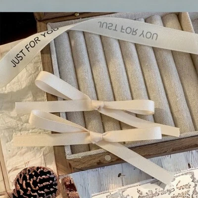 Paquete de 2 pinzas para el cabello con moño pequeño para mujer lazos de cinta blanca pasador de terciopelo moño nuevo Foto 1 de 4