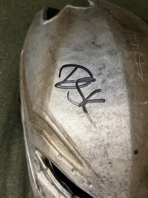 Signed Dimitrius Koloamatangi SDCC 2025 Exclusive Predator Badlands PredatorMask - Image 1 of 2