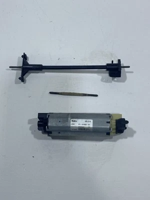 BMW 128I 2008-2011 motor de ajuste de asiento delantero izquierdo P1-01559-01 OEM Foto 1 de 4