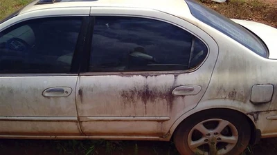 Puerta trasera izquierda del conductor compatible con 00-03 MAXIMA 236732 Foto 1 de 4