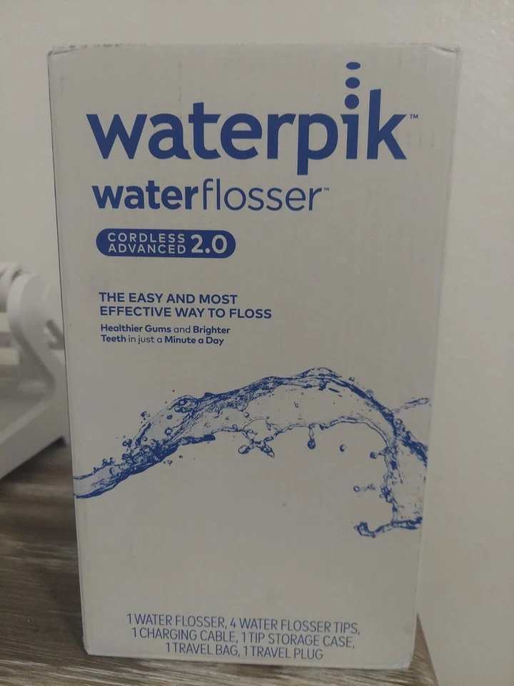 Waterpik Water Flosser inalámbrico avanzado 2.0 Water Flosser modelo WP-580 sin usar Foto 1 de 4