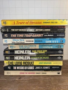 Lot Of 10 Vintage Sci Fi Paperback Books - Picture 1 of 13