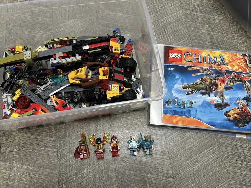 I sell LEGO Kima 70227 Lavertus Fire Valkyries - Image 1 of 1