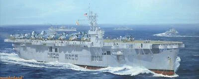TRUMPETER 05369 Escala 1:350 USS CVE-26 Sangamon Modelo Kit Foto 1 de 4