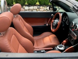 Fundas de asiento naranja quemado con costuras de béisbol para Audi TT MK1 (1999-2006) - Imagen 1 de 5