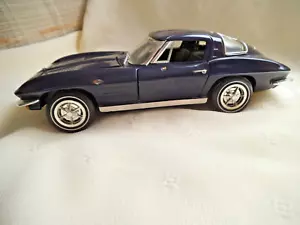 CORVETTE 1:18 1963 ERTL DIECAST DAYTONA BLUE  SPLIT WINDOW ~ EUC - Picture 1 of 7