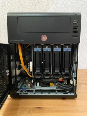 HP MicroServer N54L Gen7 - 8GB - 500GB SSD - Bild 1 von 4