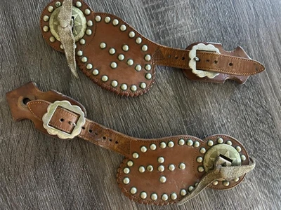 Correas de cuero R.T. FRAZIER (puede haber sido unidas a J.O. Espuelas de bajo) Foto 1 de 4