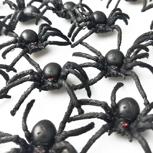 50PCS Realistic Halloween Plastic Spiders Small Size Black Spiders Toys Fake Spi - Picture 1 of 8