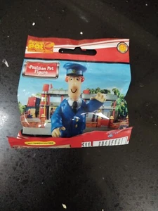 Postman Pat Mini Figure - Picture 1 of 1