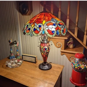 Tiffany Style Red Stained Glass Victorian Design Table Lamp w/ Lighted Base - Picture 1 of 6