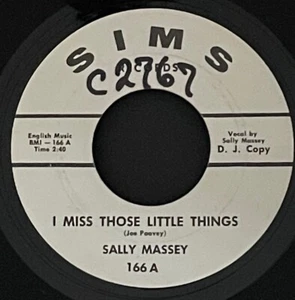 Sally Massey 45 Record : I Miss Those Little Things Promo Vinyl 7" Single VG - Picture 1 of 2