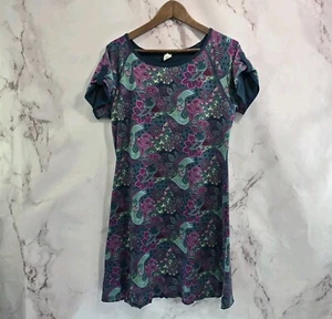 Title Nine Kleid Damen Medium Grün Rosa Mini Stretch Jersey Paisley Salatsaum - Bild 1 von 11