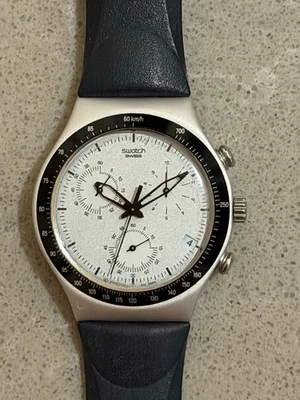 Reloj RELOJ SIBERIANO Ironía Cronógrafo YCS4003 1999 Cronógrafo Suizo con Batería Nueva Foto 1 de 4