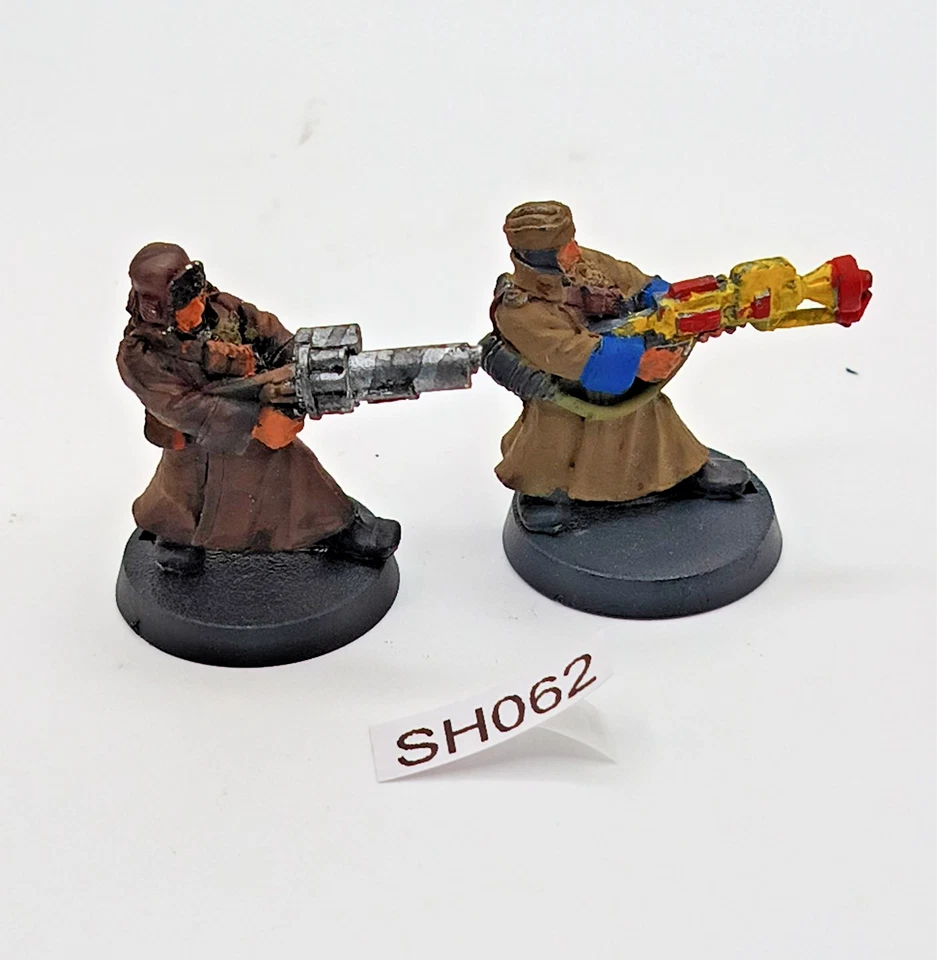 Warhammer 40k Guardia Imperial Valhallan Flamer + Lanzagranadas Metal Fuera de Stock Foto 1 de 1
