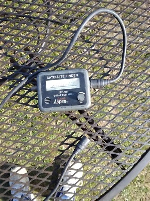 Buscador de satélites Eagle Aspen de colección Foto 1 de 2