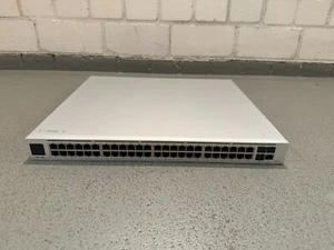 Ubiquiti UniFi Switch Pro 48 Gen2 USW-Pro-48-POE 600W PoE++ - Photo 1/11