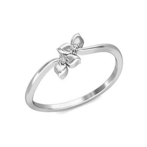 Beautiful Four Petals Design 10K White Gold With Certified Round Diamond Ring