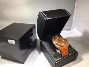 Andre Giroud by Croton braunes Zifferblatt/hellbraunes Lederarmband Herrenuhr - Bild 1 von 4