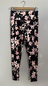 NEW Victoria Secret Incredible Essential Leggings High Rise Floral Women’s Sz 6 - Picture 1 of 10