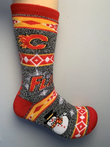 CALGARY FLAMES NHL HOCKEY JERSEY LOGO WINTER SNOWMAN CREW LENGTH SOCKS LARGE Cover