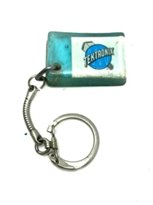 Vintage Tektronix Keychain Key Ring Chain Fob Hangtag Plastic Tech Company - Picture 1 of 7
