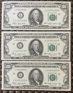 1977 $100s in Consecutive Order Uncirculated (Unique Serial Numbers)(3 in total) - Picture 1 of 2