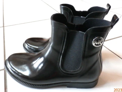 Женские дождевые сапоги Michael Kors водонепроницаемые черные низкие резиновые размер 6 - Изображение 1 из 4