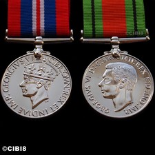 1939-45 WAR MEDAL + DEFENCE MEDAL FULL SIZE SET WW2 BRITISH CAMPAIGN MEDALS COPY