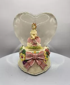Waterglobe musicale cherubino a forma di cuore vintage - Foto 1 di 6