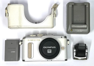 Olympus PEN E-PL8 Camera Body In White **3093 shots** #1424 - image 1 of 4