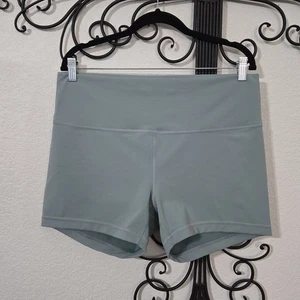 Lululemon Wunder Train Shorts 4" Mintgrün 16 - Bild 1 von 8