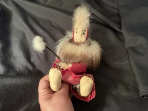 Vtg Ursula Paniyak Alaskan Inuit Fisherman Doll Cup'ik Native American - Picture 1 of 6