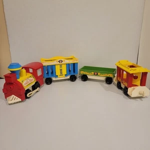 Vintage 1973 Fisher-Price Little People Circus Train #991 - Picture 1 of 10