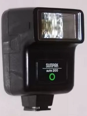 SUNPAK Auto 200 NG: 20 "100% Working Flash, Tested"  - Image 1 of 4