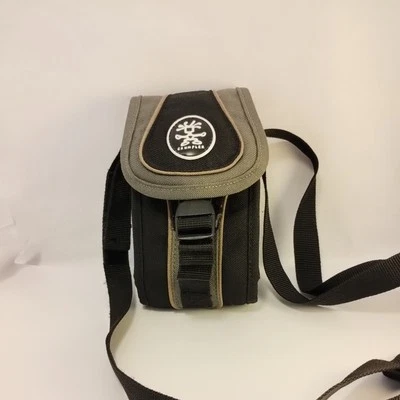 BLACK/GREY CRUMPLER SPORTY GUY COMPACT DIGITAL CAMERA BAG HARDLY USED - Image 1 of 4