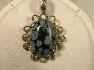 18x13mm Snowflake Obsidian Pendant - Picture 1 of 1