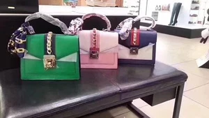 ALDO Aldo Glendaa Schals Schultertasche Messenger Bag Neu mit Etikett Mehrfarbig - Bild 1 von 9