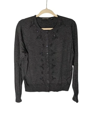 Cardigã bordado de seda e cashmere Pamela Dennis tamanho G suéter cinza inverno frisado - Imagem 1 de 4