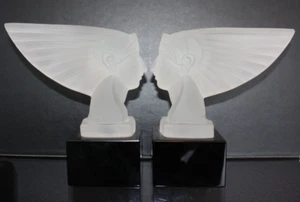 Bohemia Kristall Czechoslovakei Pharaonenkopf Kühlerfigur Buchstützen 2x Stück - Bild 1 von 13