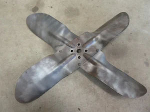 1959-1972 Chevrolet Impala small block v8 engine motor cooling fan blade 17 5/8" - Picture 1 of 2