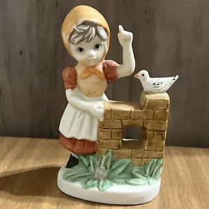 Lefton Little Girl Orange Dress & Bonnet With A Bird On The Brick Wall - Picture 1 of 5