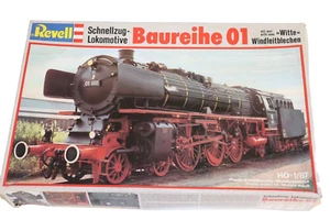 Revell Modellbausatz 2164 Model Kit Schnellzug Lokomotive BR 01 1:87 ungebaut - Bild 1 von 5