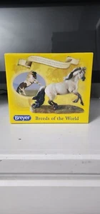 breyer horses silver traditional mustang - Picture 1 of 1