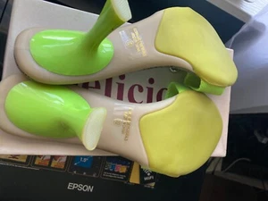 Delicious women sandals ZIGI OLLIE new with box size 10 - Picture 1 of 2