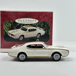1997 Hallmark Keepsake Collector's Series 1969 Hurst Oldsmobile 442 Car Ornament - Bild 1 von 8