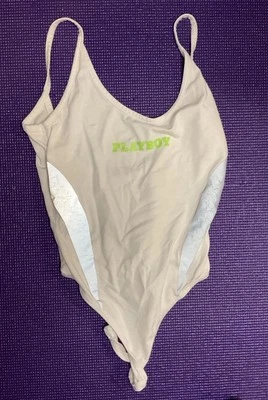 Body reflectante Playboy Foto 1 de 2